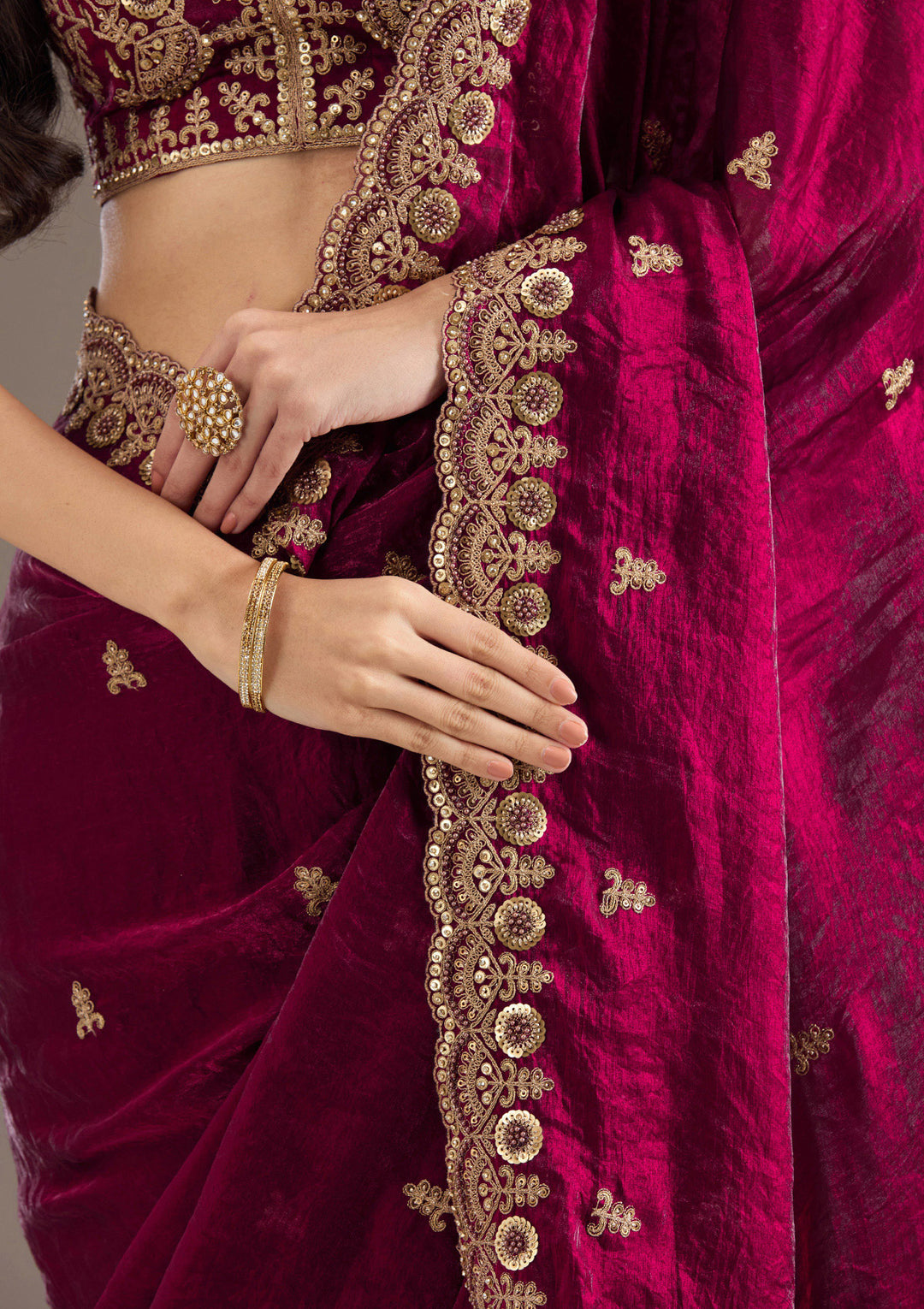 Dark Maroon Zariwork & Sequins Embroidery Tissue Saree (GS11121) - Image 7